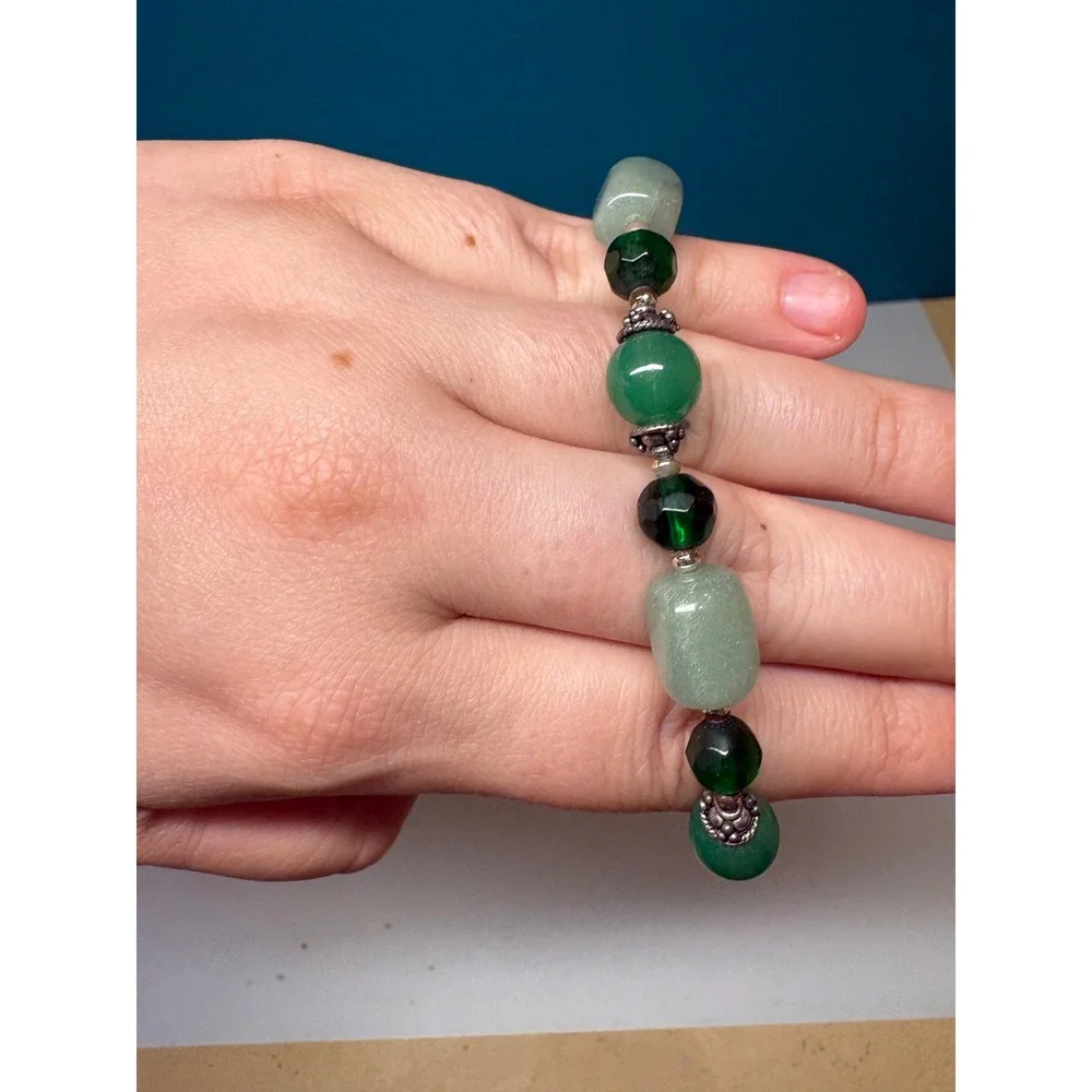 Green Aventurine Glass Bead Heart Charm Toggle Bracelet Silver Tone Boho